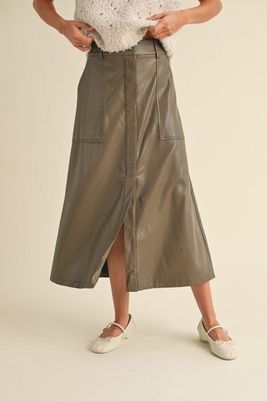 Comeback King Leather Skirt with elastic Waist (2 colors)