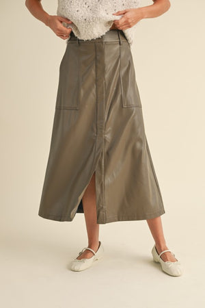 Comeback King Leather Skirt with elastic Waist (2 colors)