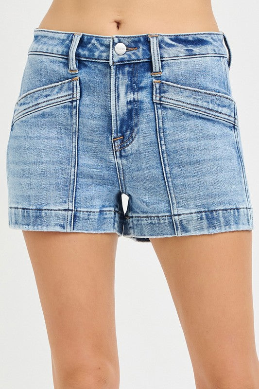 Savannah Stretchy fun pocket detail shorts