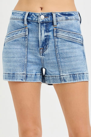 Savannah Stretchy fun pocket detail shorts