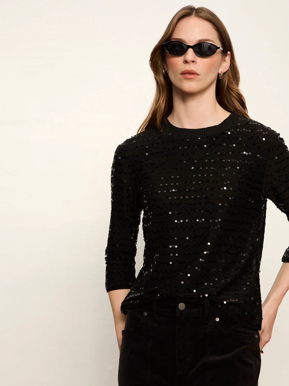 3/4 Sequin Mode Tee in Black with Mesh