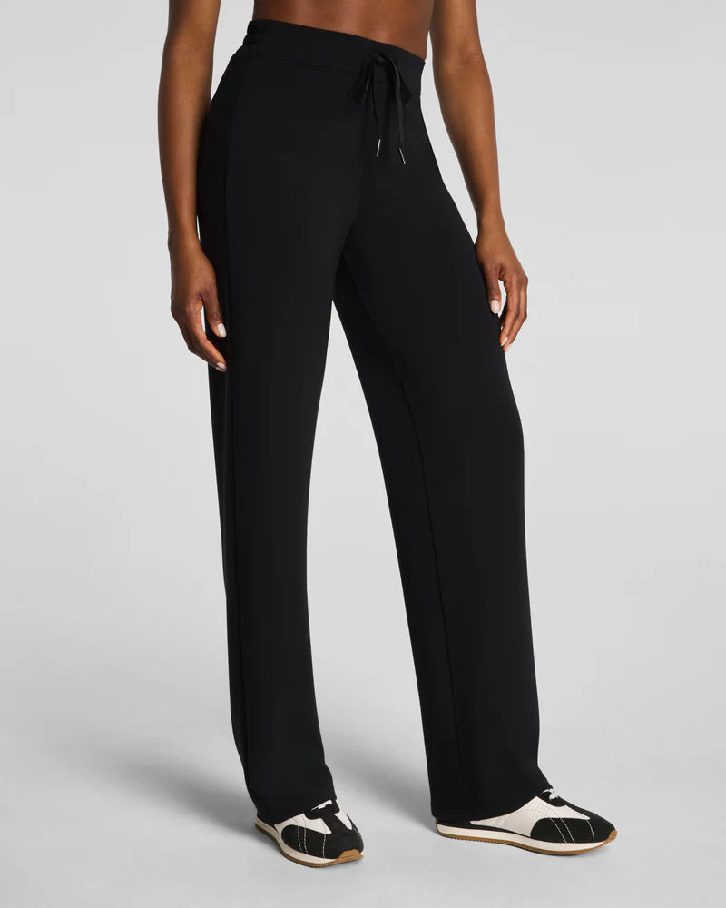 Spanx Air Essentials Straight Leg Pant