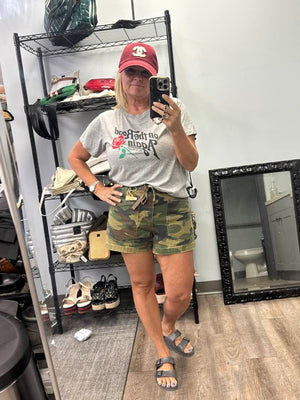 Willie Nelson-On the Road Again Tee