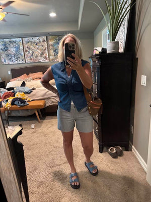 Jane Short with Raw Hem with stripes