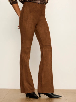 Shashay Suede Leggings in Cocoa (pull on)