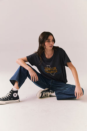 WIllie Nelson Graphic Stretchy Tee