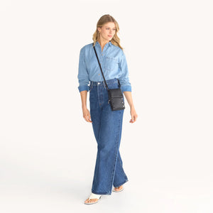 Hammitt VIP Mobile in Calla Lily or Black gun metal