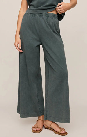 Scout & Sloane Set By Z supply in Emerald Green